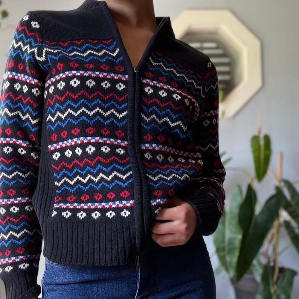 Vintage Nordic style zip up knit (S)